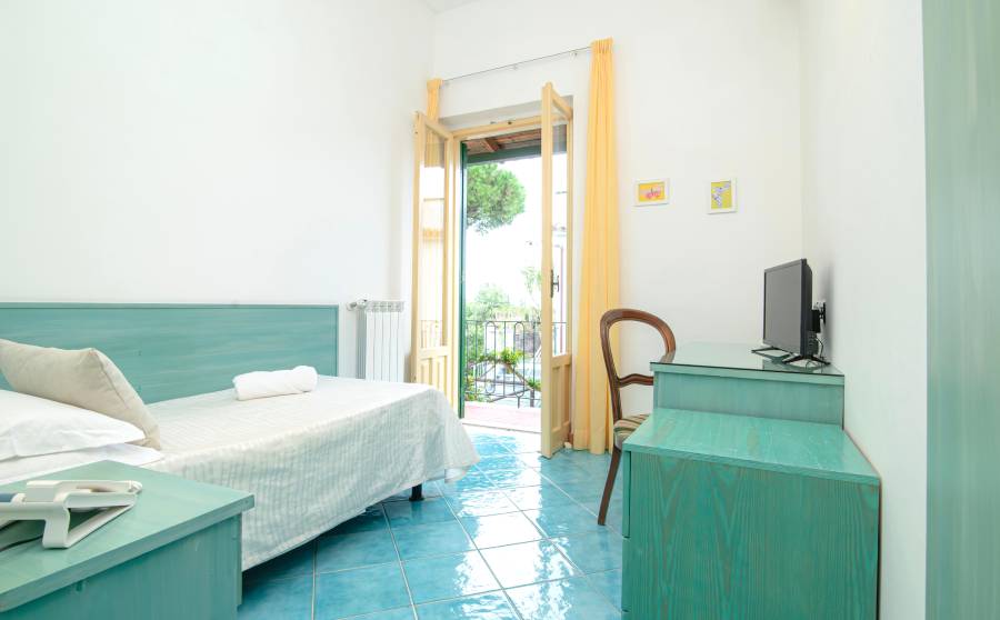 singola-superior-hotel-pineta-ischia